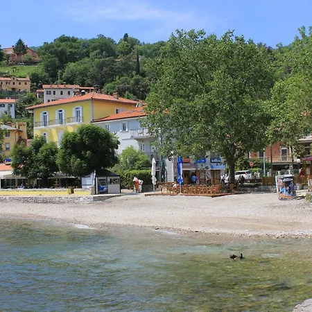 Apartment Apartments By The Sea Ika, Opatija - 3426